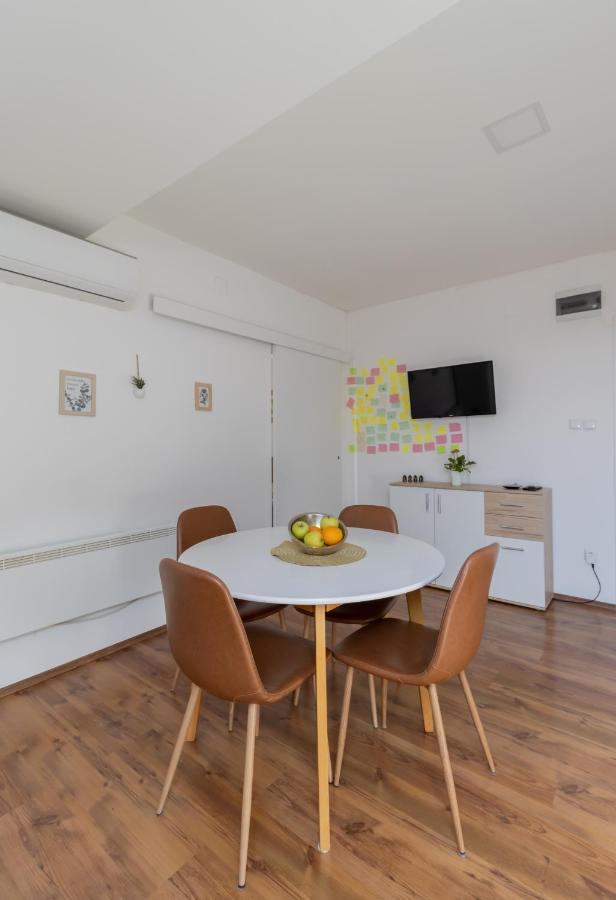 Hill Apartman - Maksimir Rebro Zagreb Exterior foto